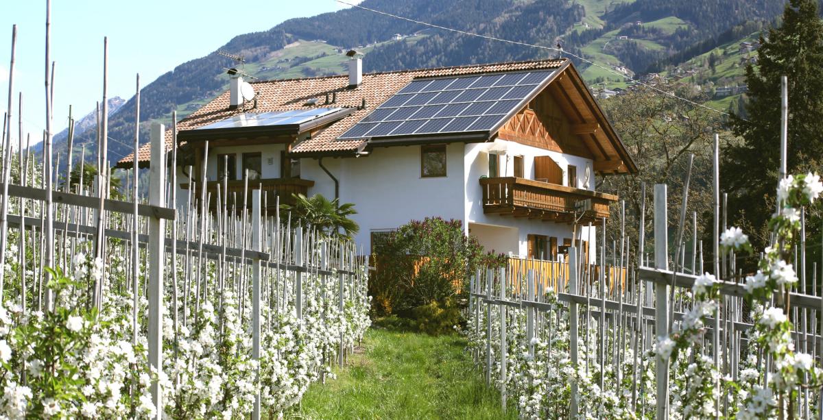 Ferienwohnungen Langeshof in Kuens bei Meran